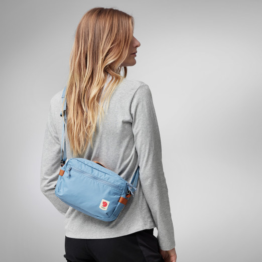 High Coast Crossbody - Black